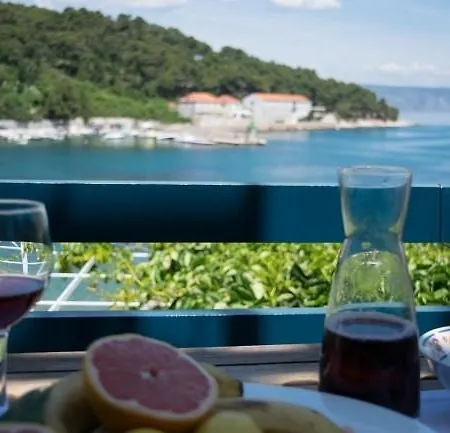 Drinkovic * Jelsa (Hvar)